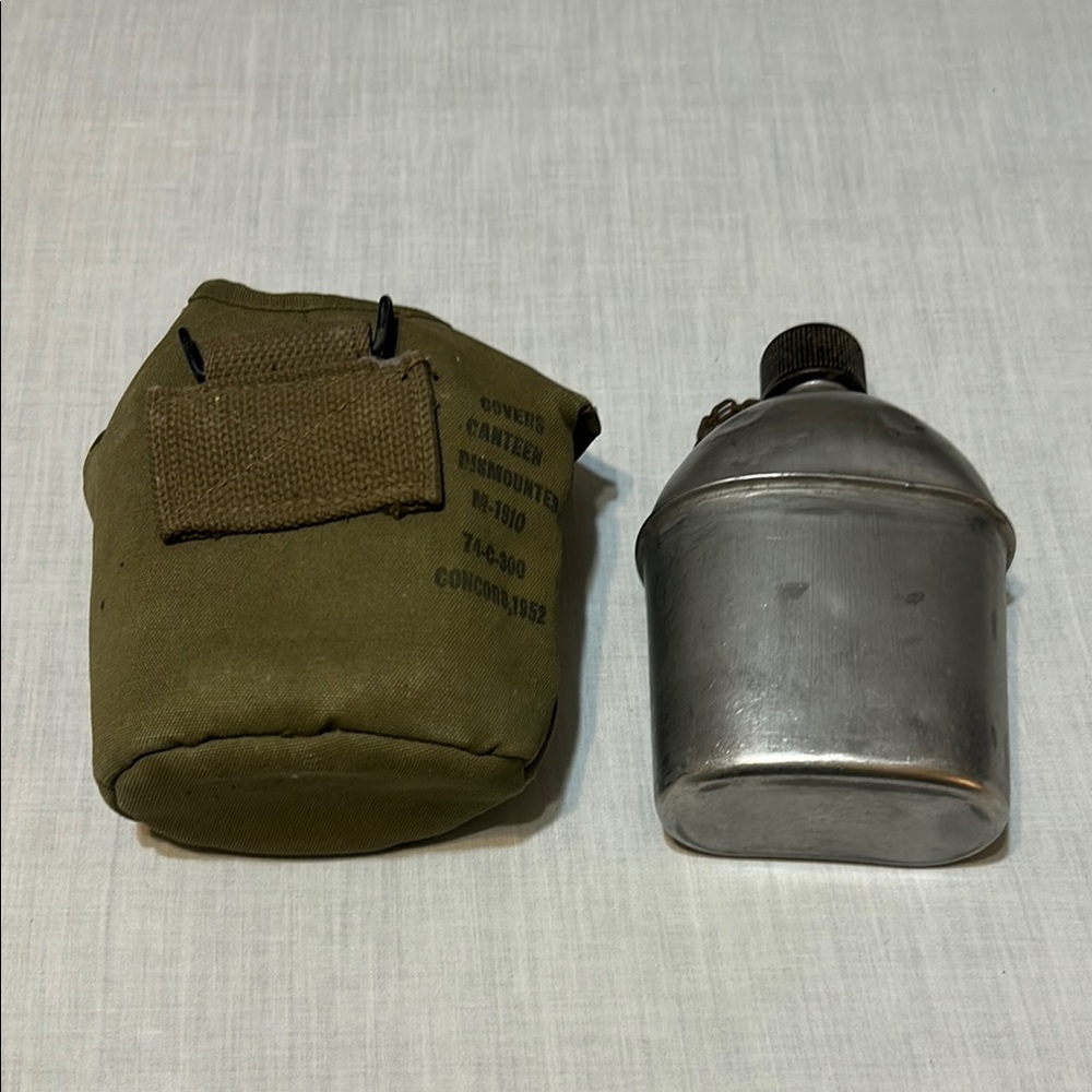 US Military Style Green and Silver Canteen Set with its cup.